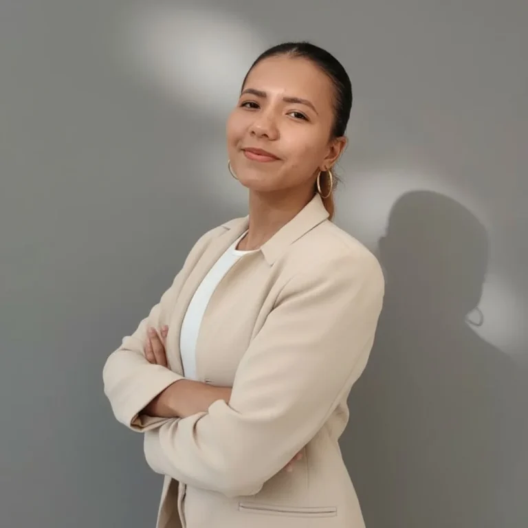 Luisa Benítez — Redactora de Contenidos Digitales